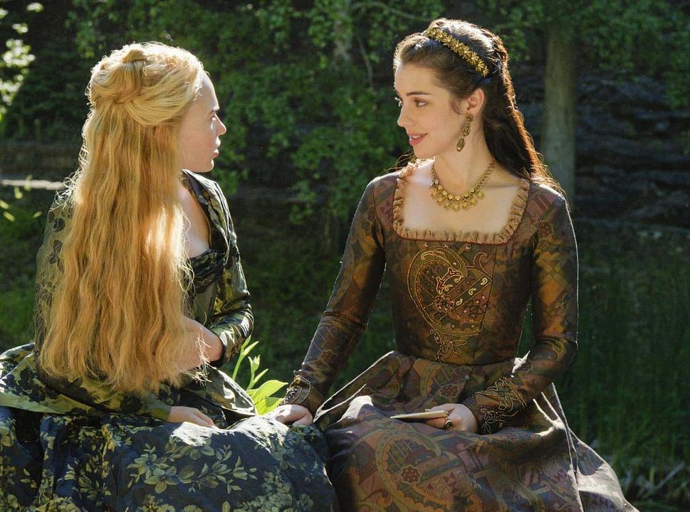 Fotoğraf Adelaide Kane