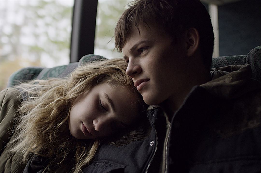 Mean Dreams : Fotoğraf Josh Wiggins, Sophie Nélisse