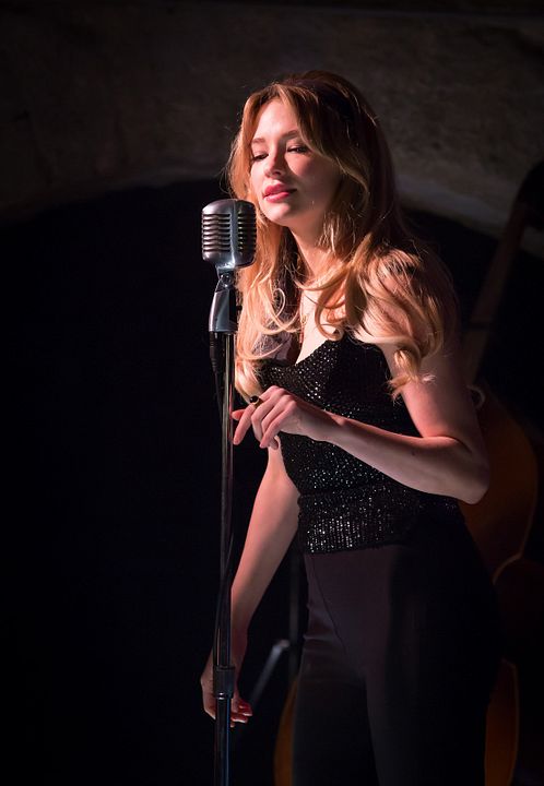 Fotoğraf Haley Bennett