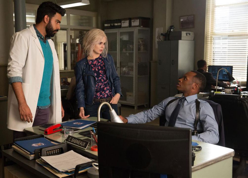 Fotoğraf Rose McIver, Malcolm Goodwin, Rahul Kohli