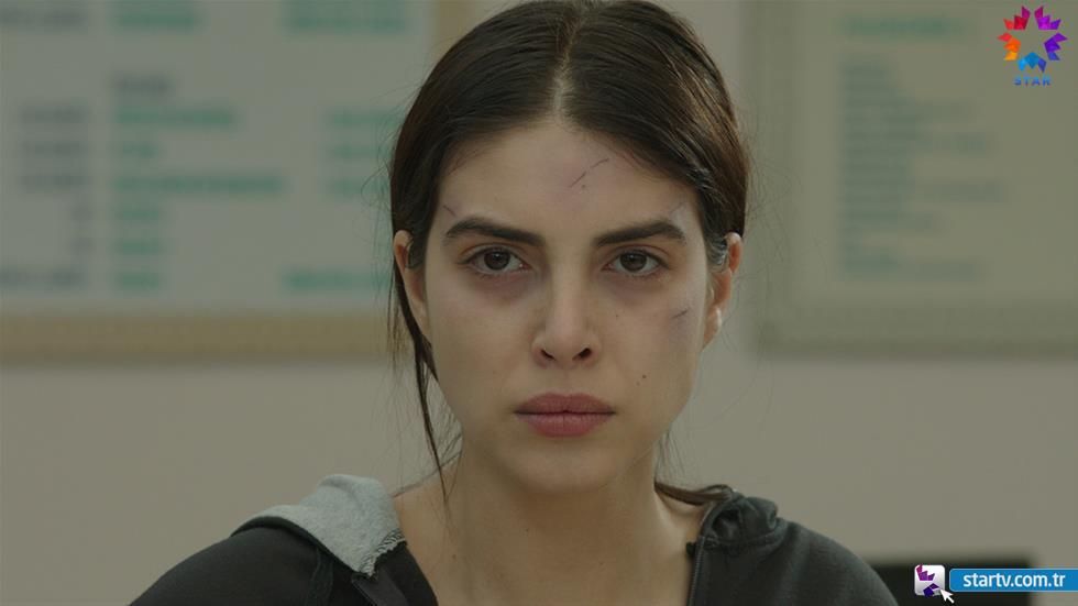 Fazilet Hanım ve Kızları : Fotoğraf