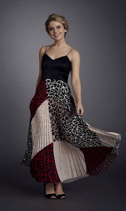 Fotoğraf Rose McIver