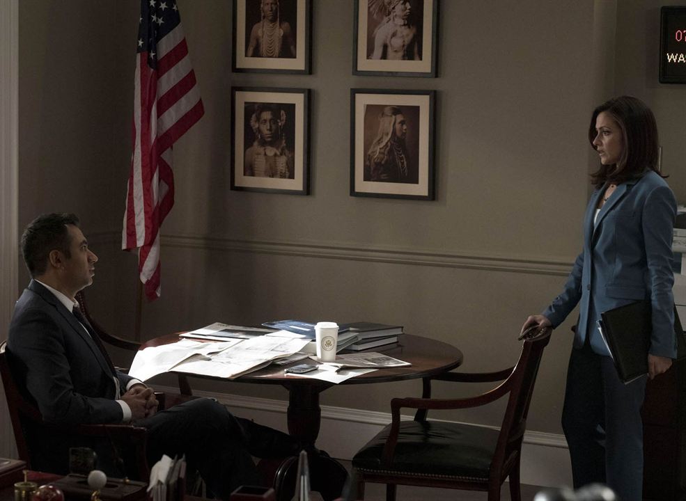 Designated Survivor : Fotoğraf Kal Penn