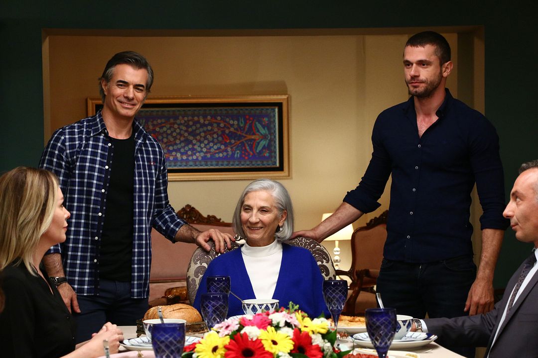 Seni Kimler Aldı : Fotoğraf