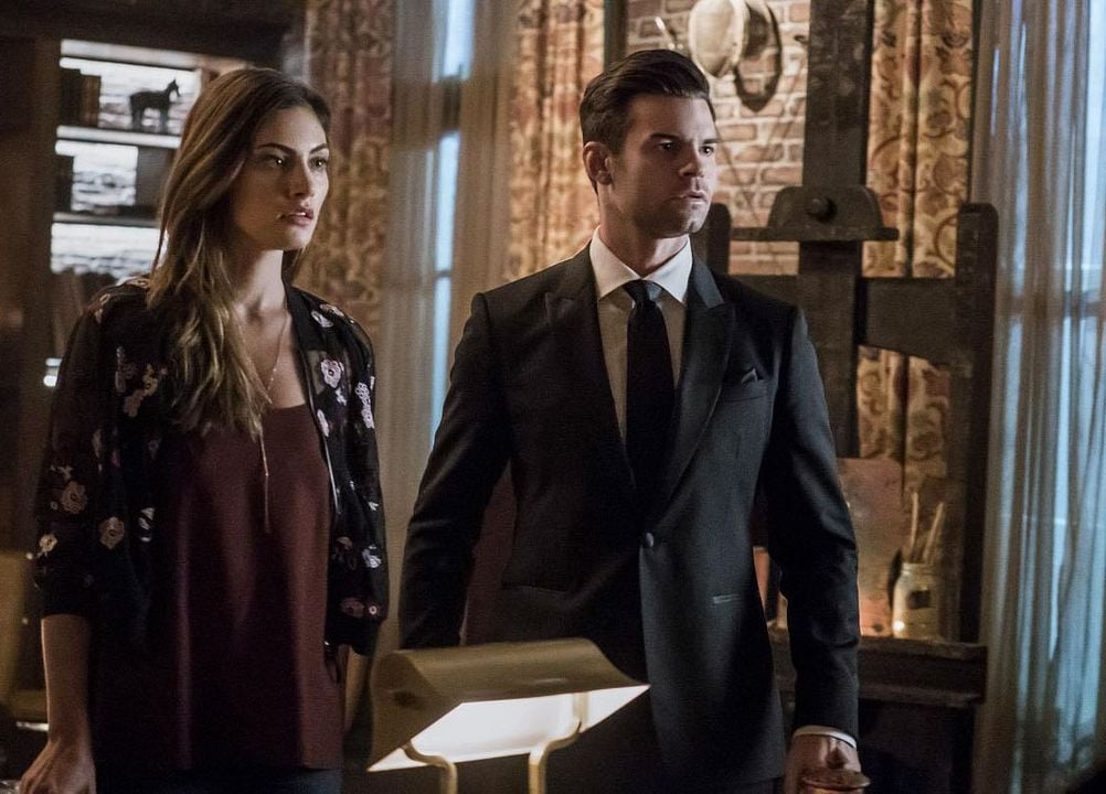 Fotoğraf Phoebe Tonkin, Daniel Gillies