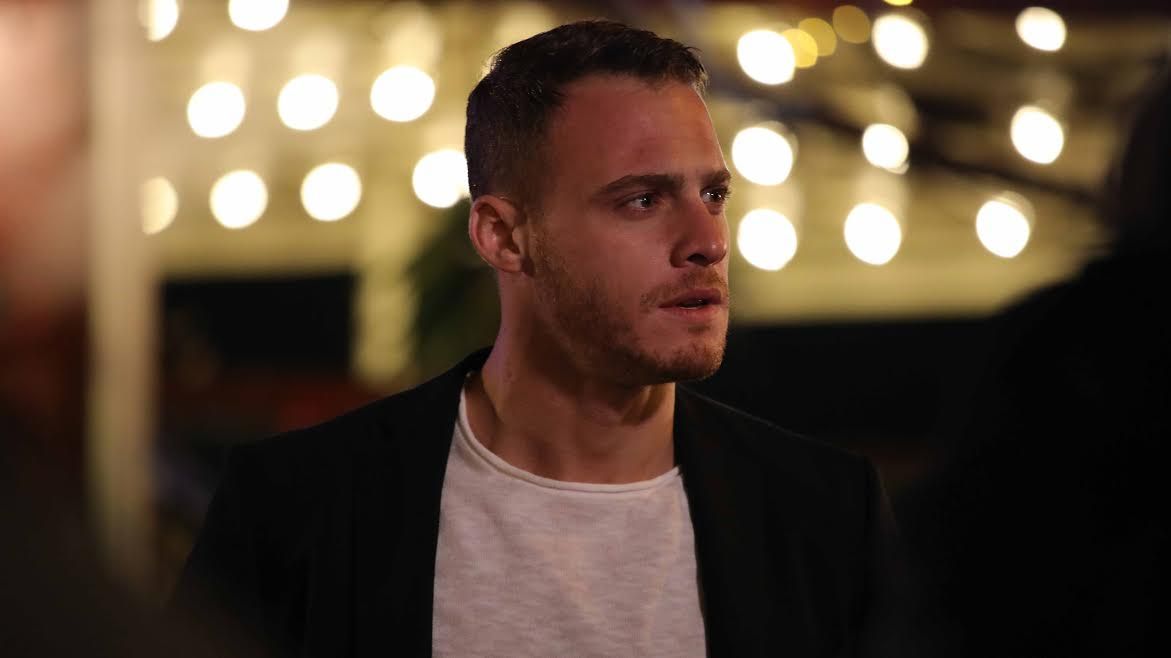 Bu Şehir Arkandan Gelecek : Fotoğraf