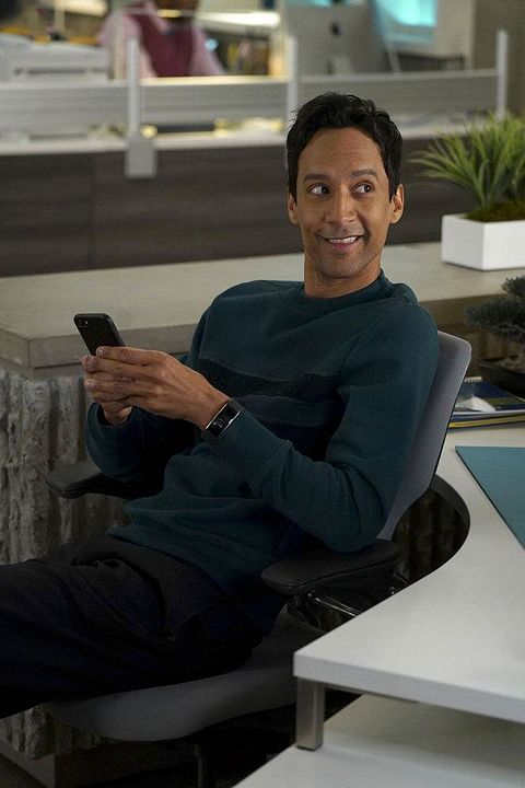 Fotoğraf Danny Pudi