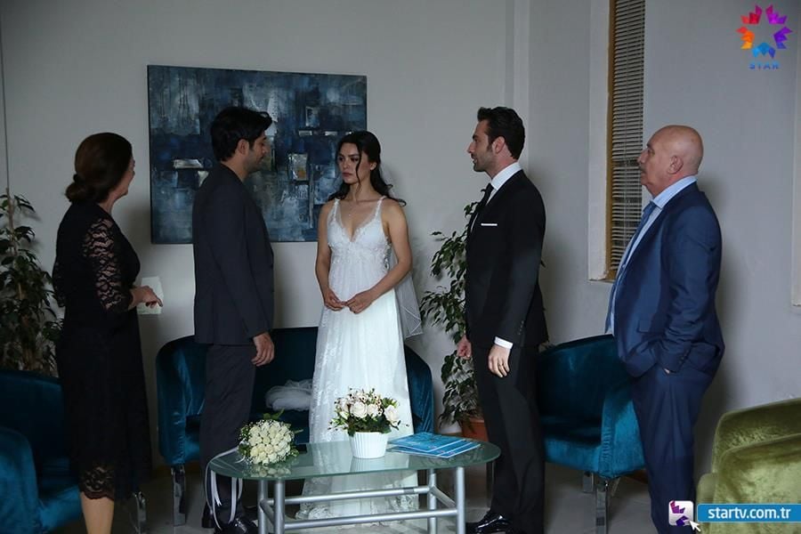 Kara Sevda : Fotoğraf