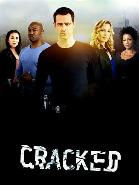 Cracked (2013) : Afiş