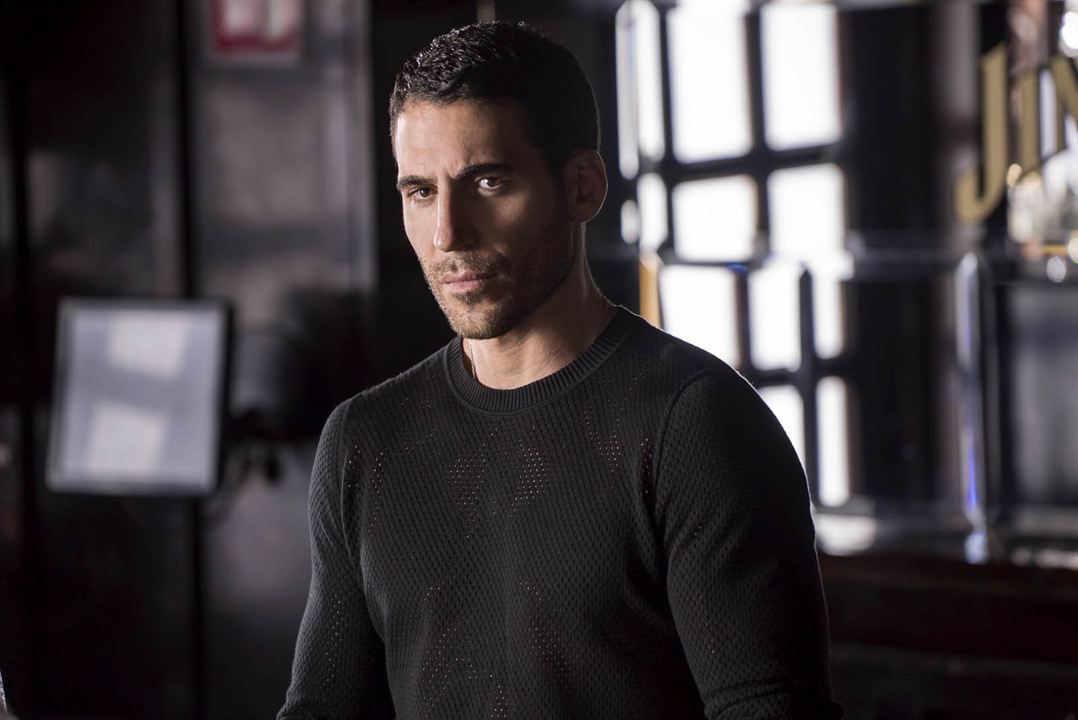 Sense8 : Fotoğraf Miguel Ángel Silvestre