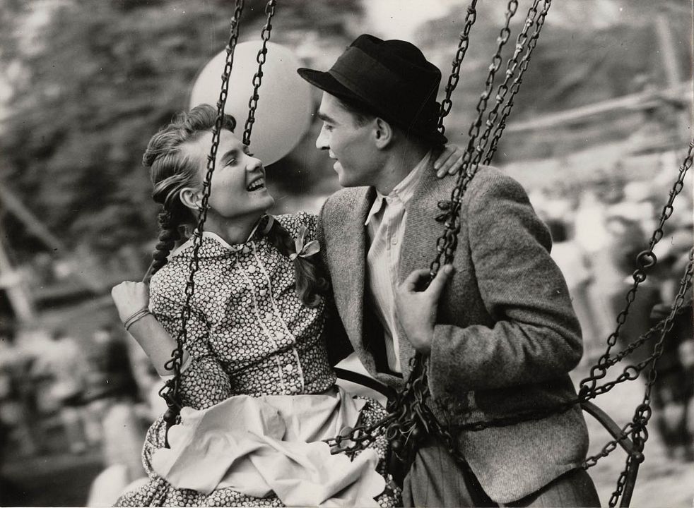 Fotoğraf Mari Töröcsik