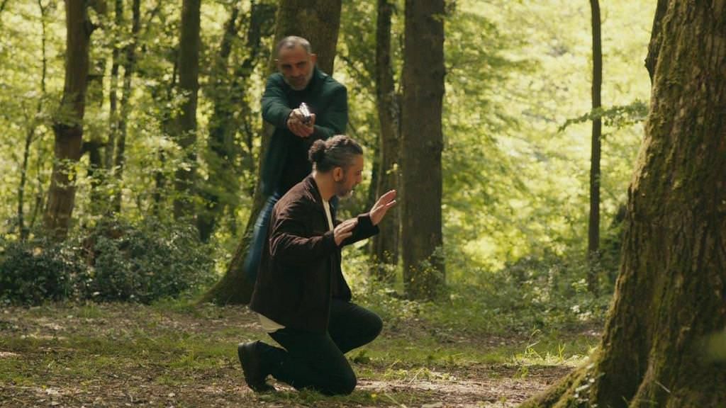 Bu Şehir Arkandan Gelecek : Fotoğraf