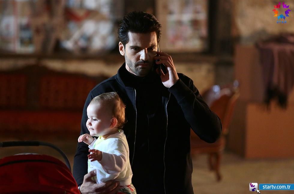 Kara Sevda : Fotoğraf