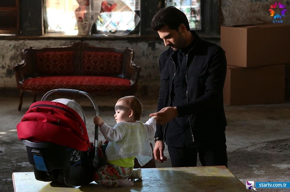 Kara Sevda : Fotoğraf