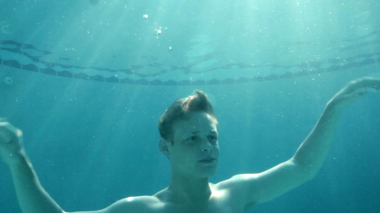 Fotoğraf Cole Doman