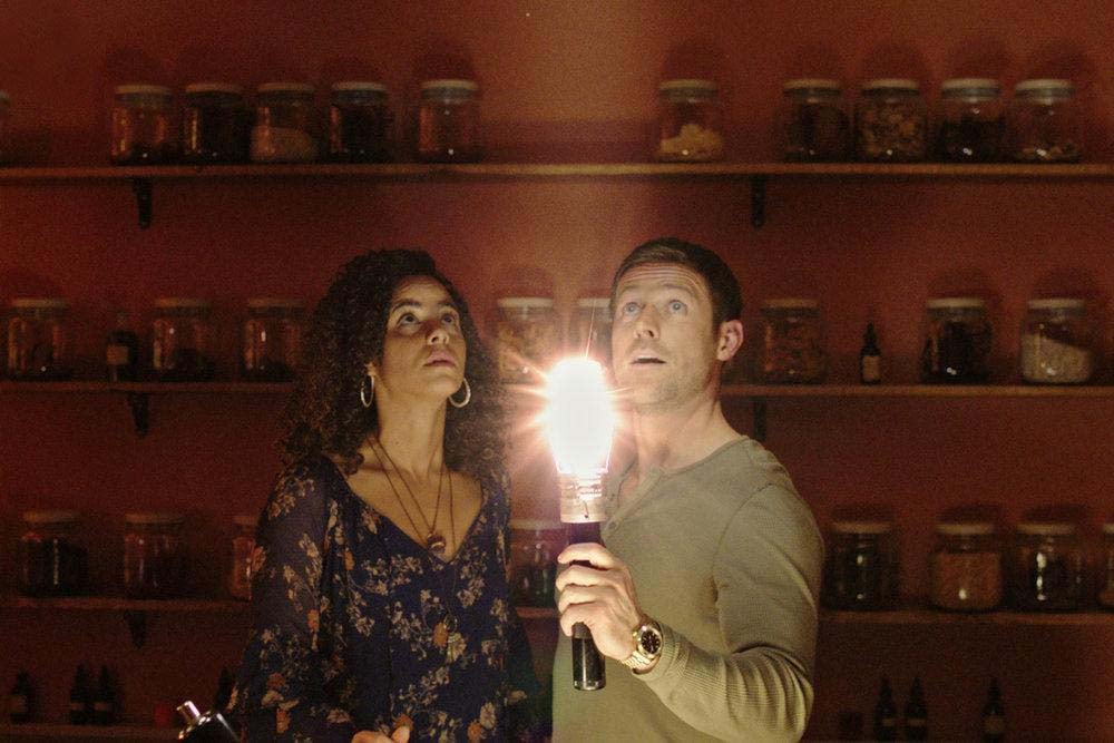 Fotoğraf Dylan Bruce, Parisa Fitz-Henley