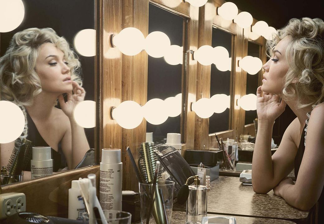 Fotoğraf Jude Demorest