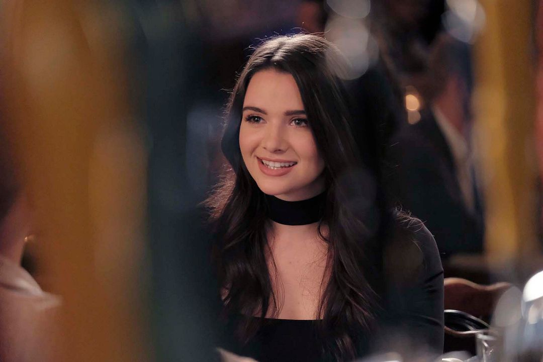 The Bold Type : Fotoğraf Katie Stevens