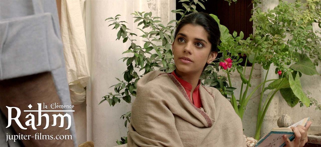 Fotoğraf Sanam Saeed