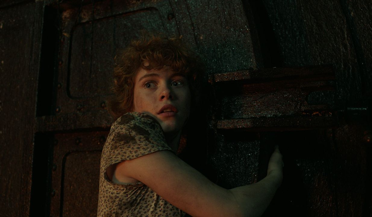 O : Fotoğraf Sophia Lillis