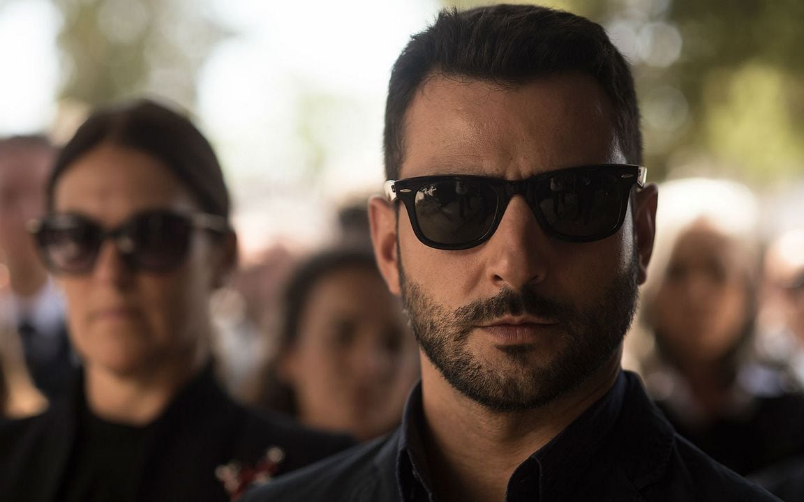 Vignette (magazine) Antonio Velázquez