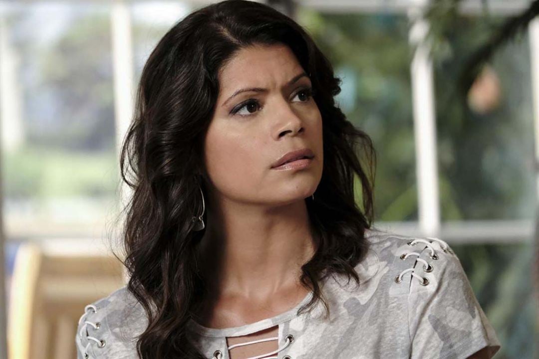 Jane The Virgin : Fotoğraf Andrea Navedo