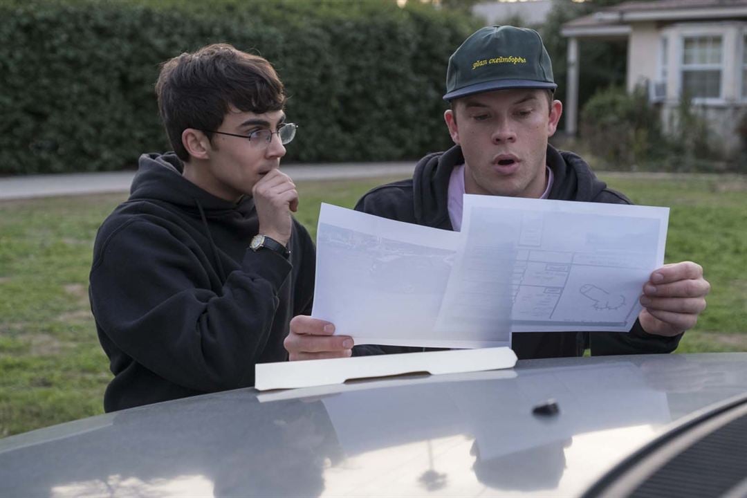 American Vandal : Fotoğraf Tyler Alvarez, Jimmy Tatro