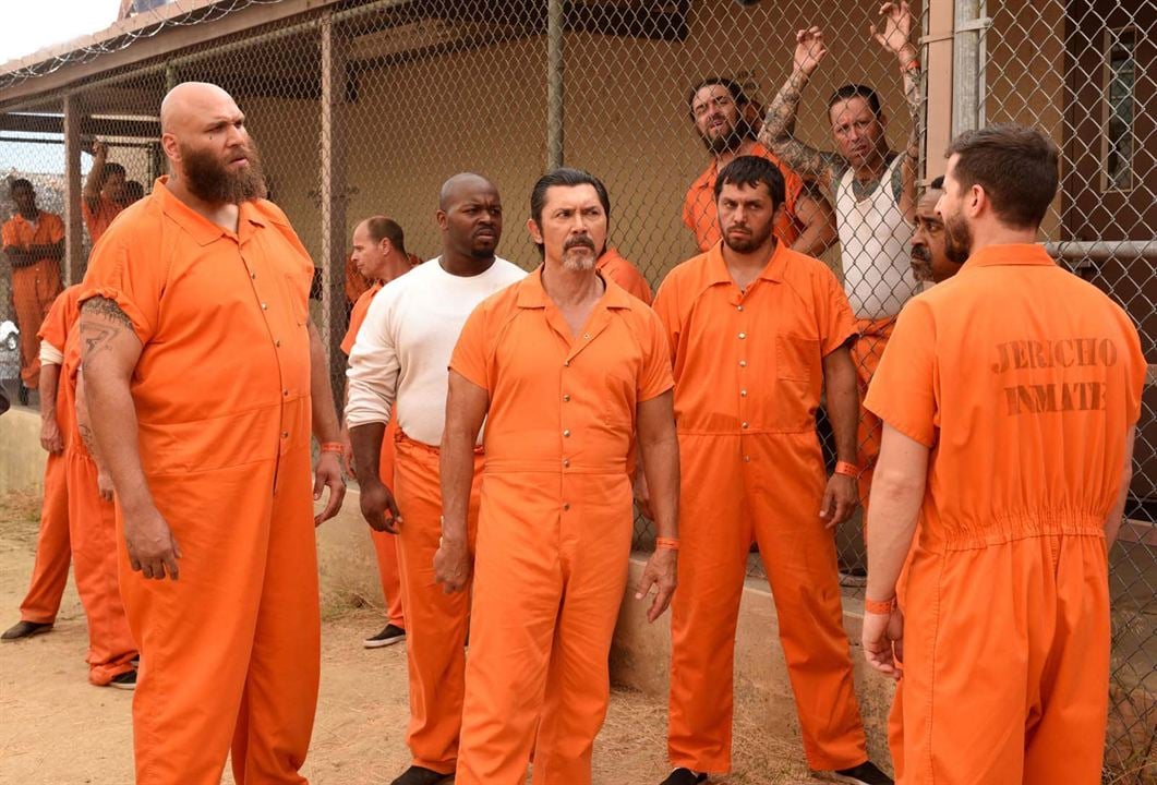 Brooklyn Nine-Nine : Fotoğraf Andy Samberg, Lou Diamond Phillips