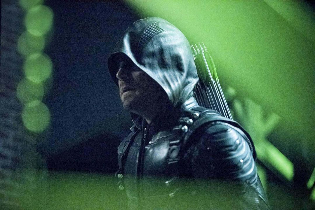 Arrow : Fotoğraf Stephen Amell