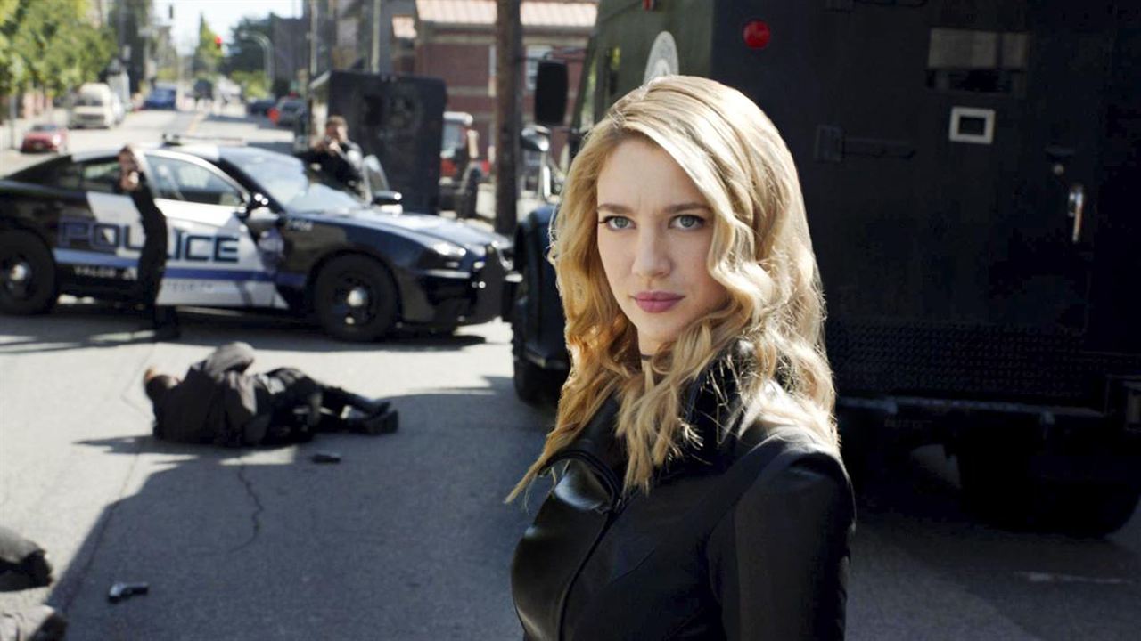 Supergirl : Fotoğraf Yael Grobglas