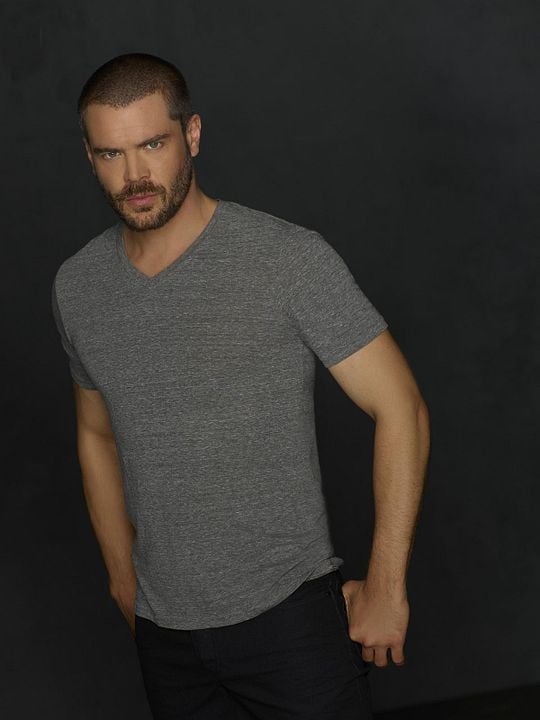 Fotoğraf Charlie Weber