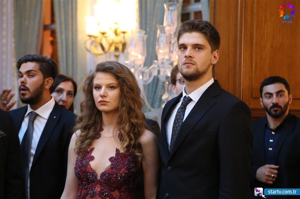 Fazilet Hanım ve Kızları : Fotoğraf