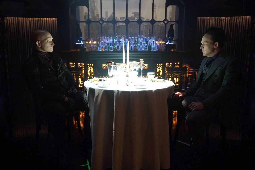 Gotham (2014) : Fotoğraf Ben McKenzie, Donal Logue
