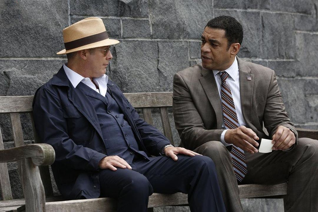 The Blacklist : Afiş James Spader, Harry Lennix