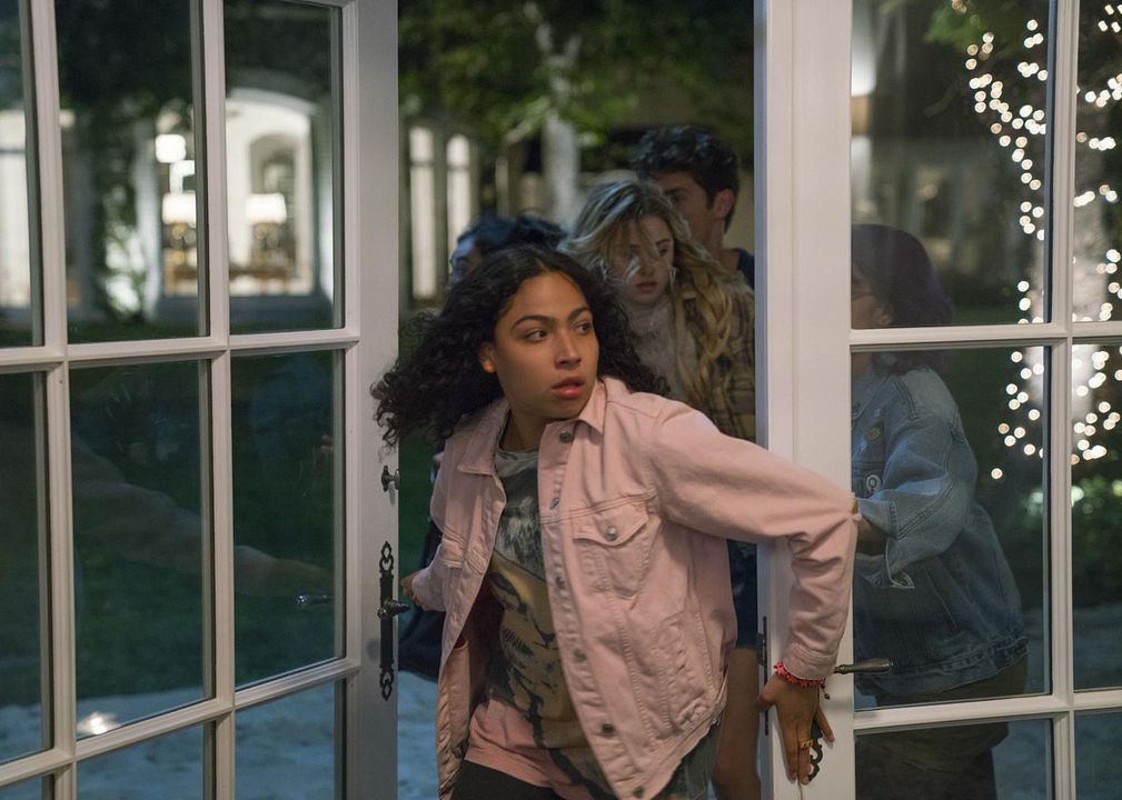 Marvel's Runaways : Fotoğraf Allegra Acosta