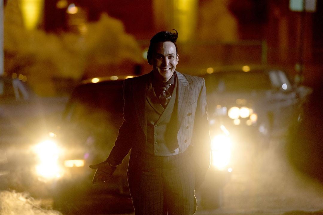 Gotham (2014) : Fotoğraf Robin Lord Taylor