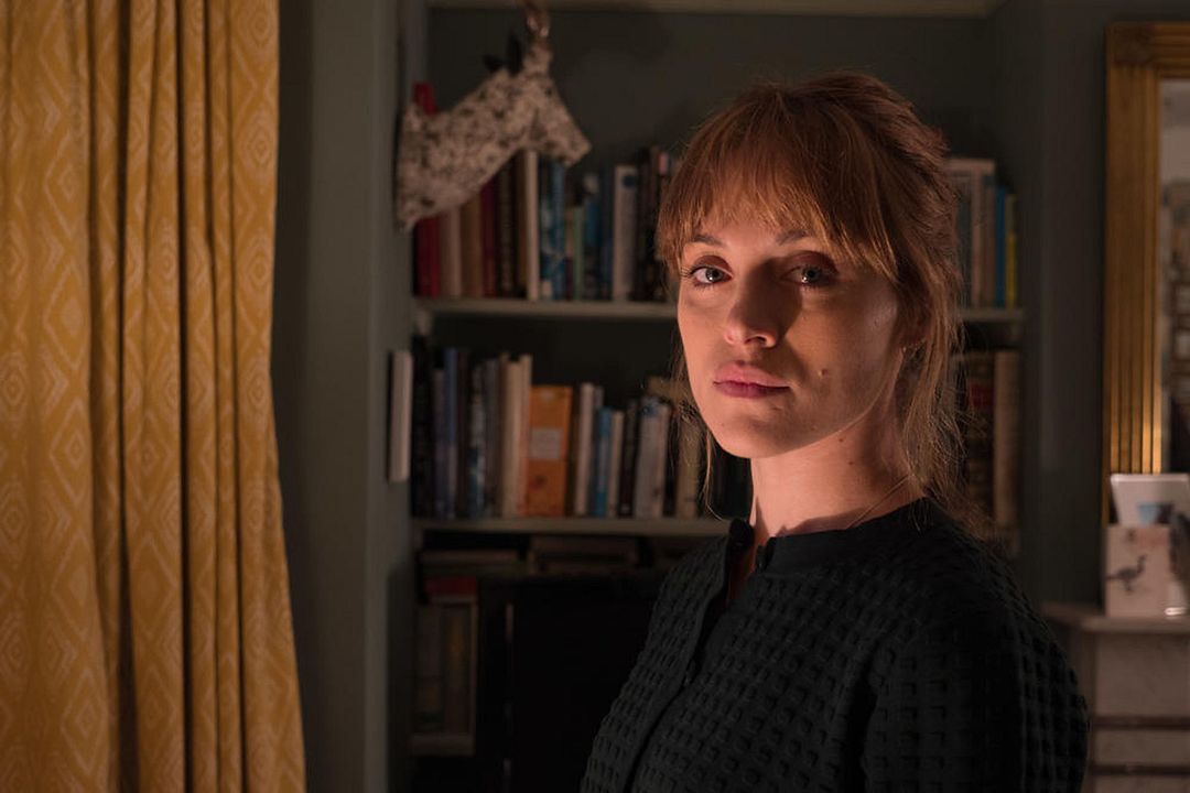 Liar : Fotoğraf Zoe Tapper