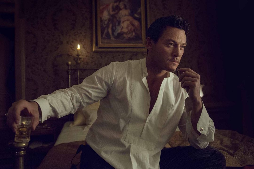 Ruh Avcısı: Karanlık Meleği : Fotoğraf Luke Evans