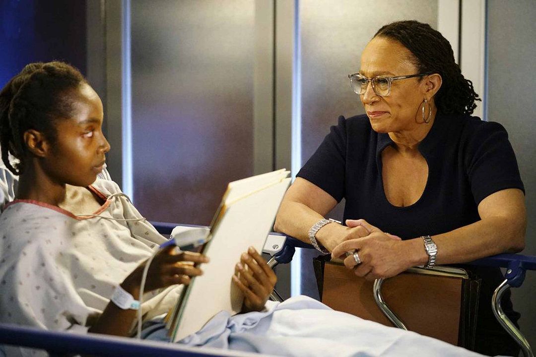 Chicago Med : Fotoğraf S. Epatha Merkerson, MaameYaa Boafo
