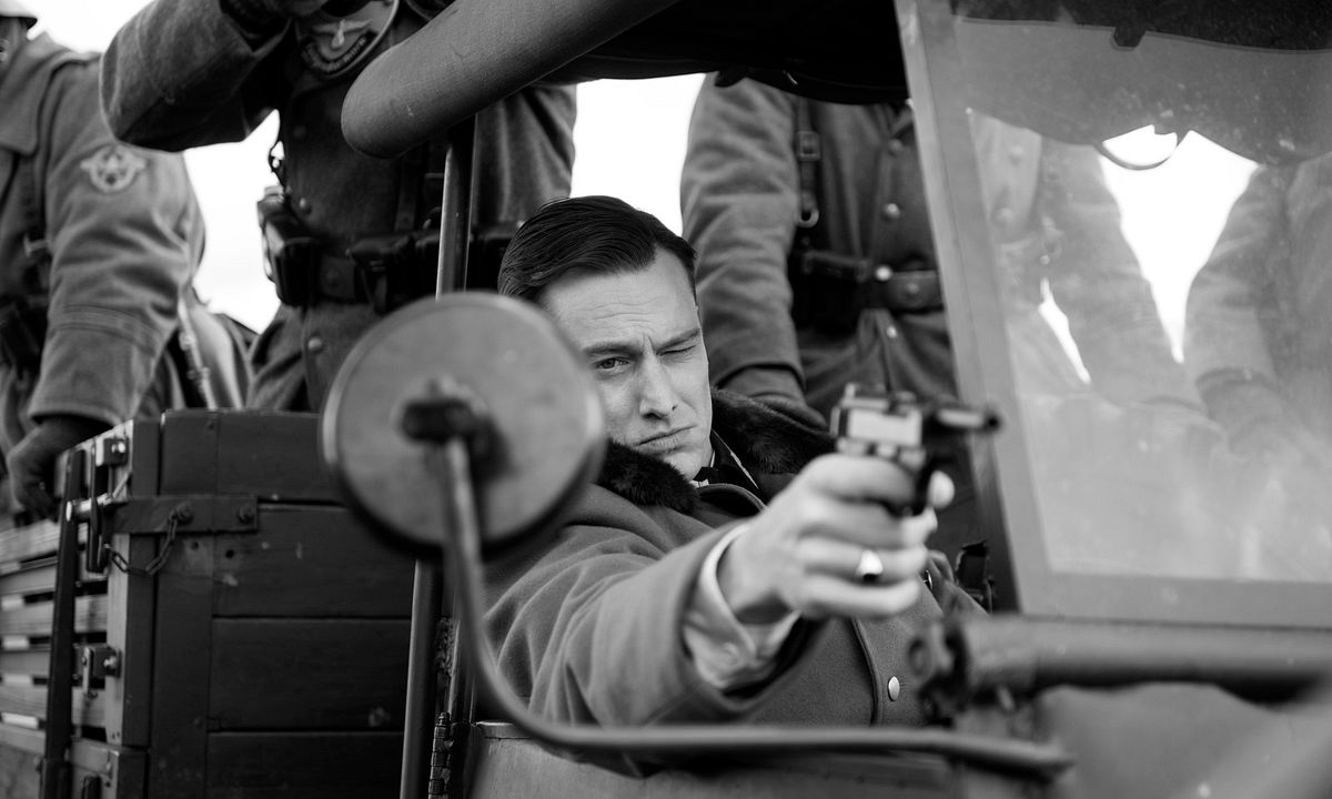 The Captain : Fotoğraf Alexander Fehling