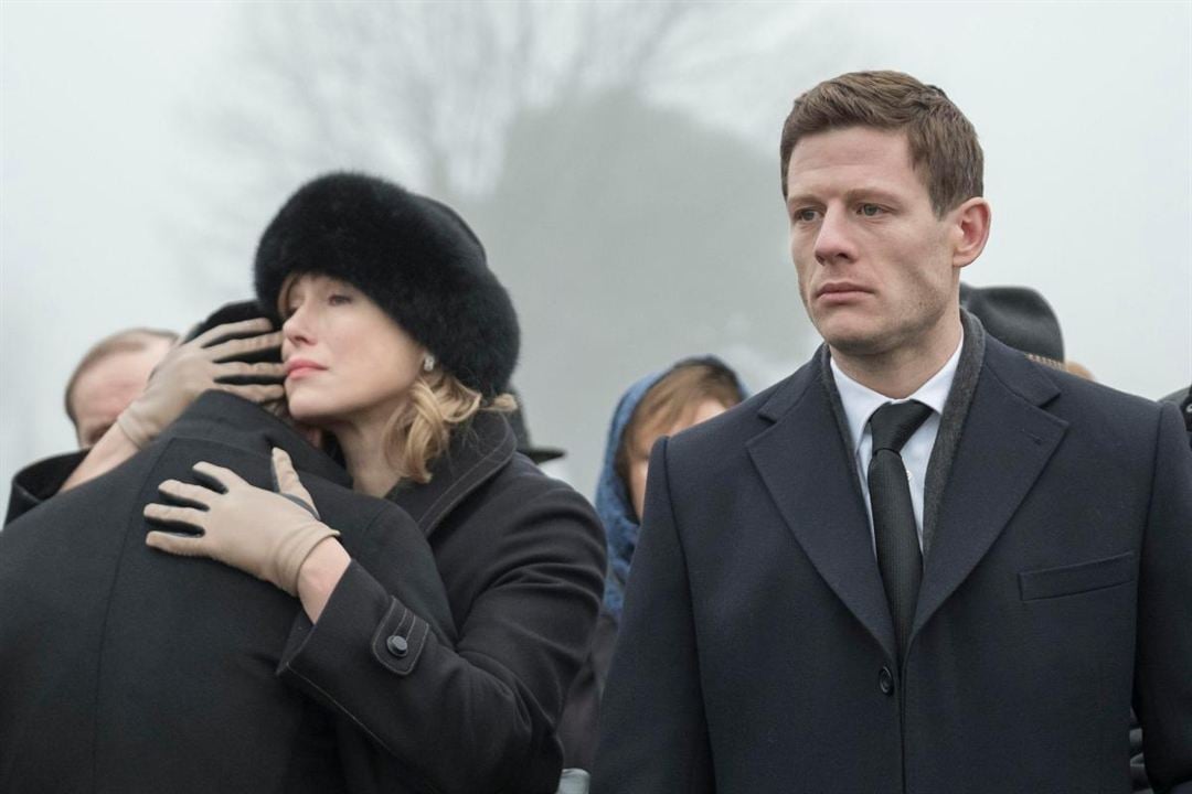 McMafia : Fotoğraf