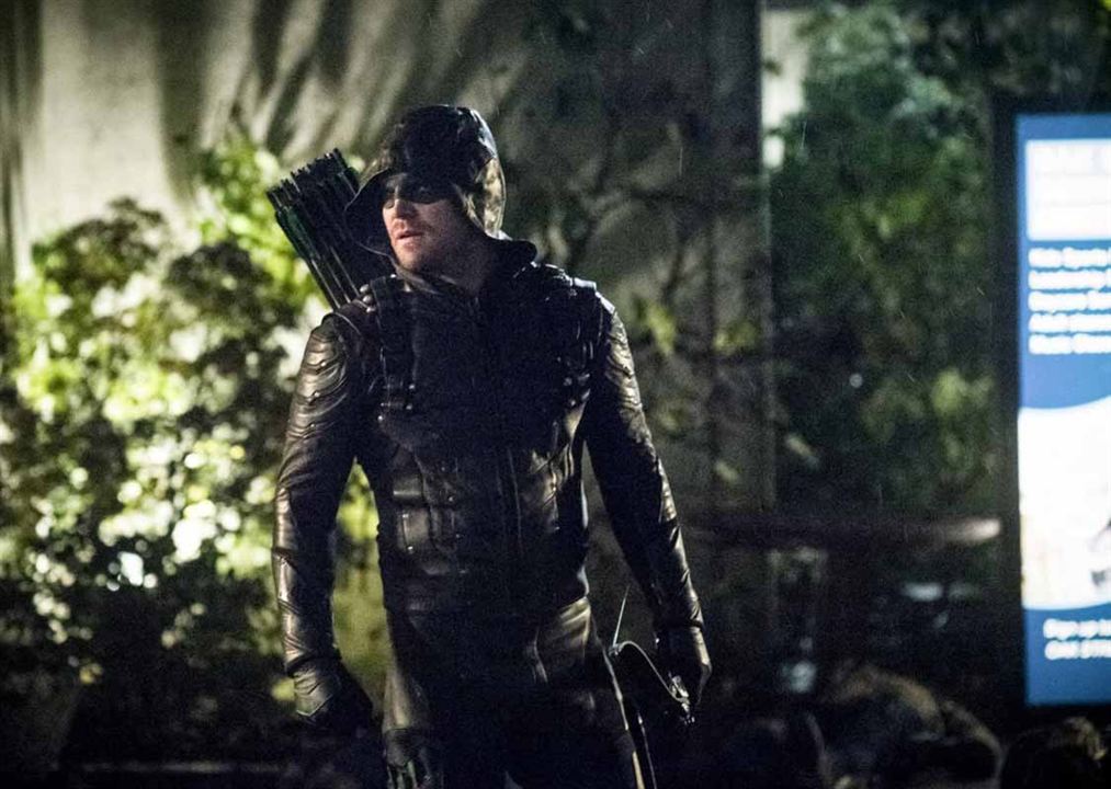 Arrow : Afiş Stephen Amell