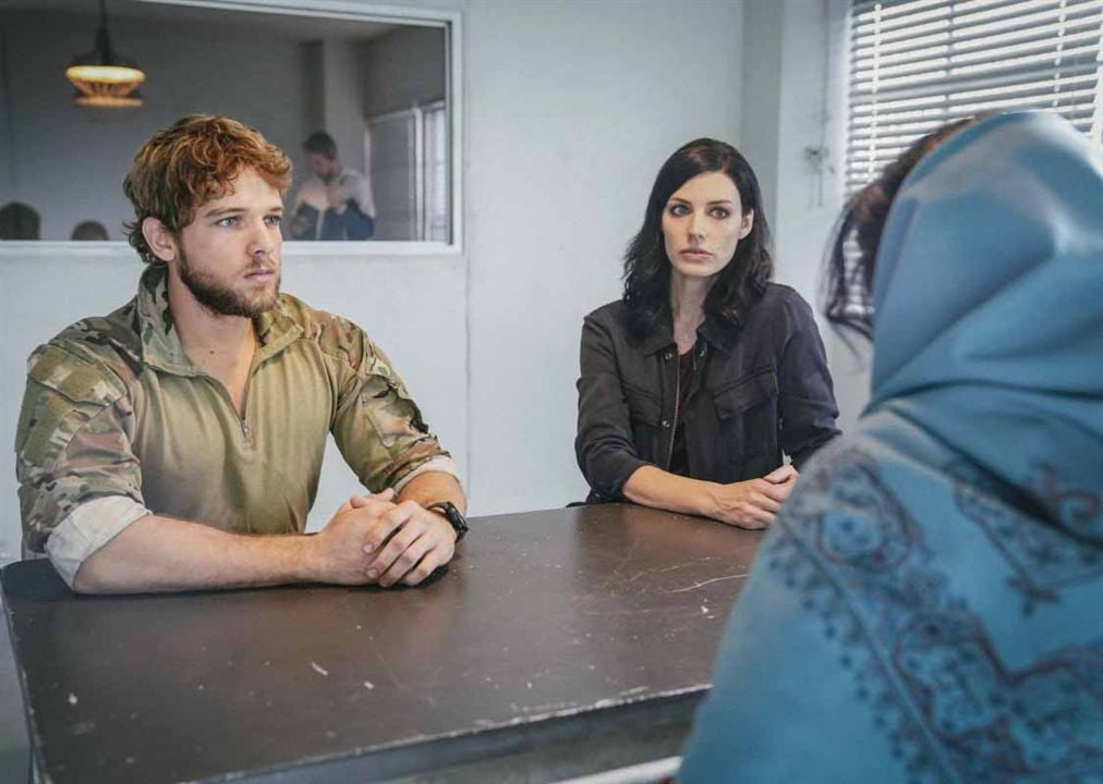 Fotoğraf Jessica Paré, Max Thieriot