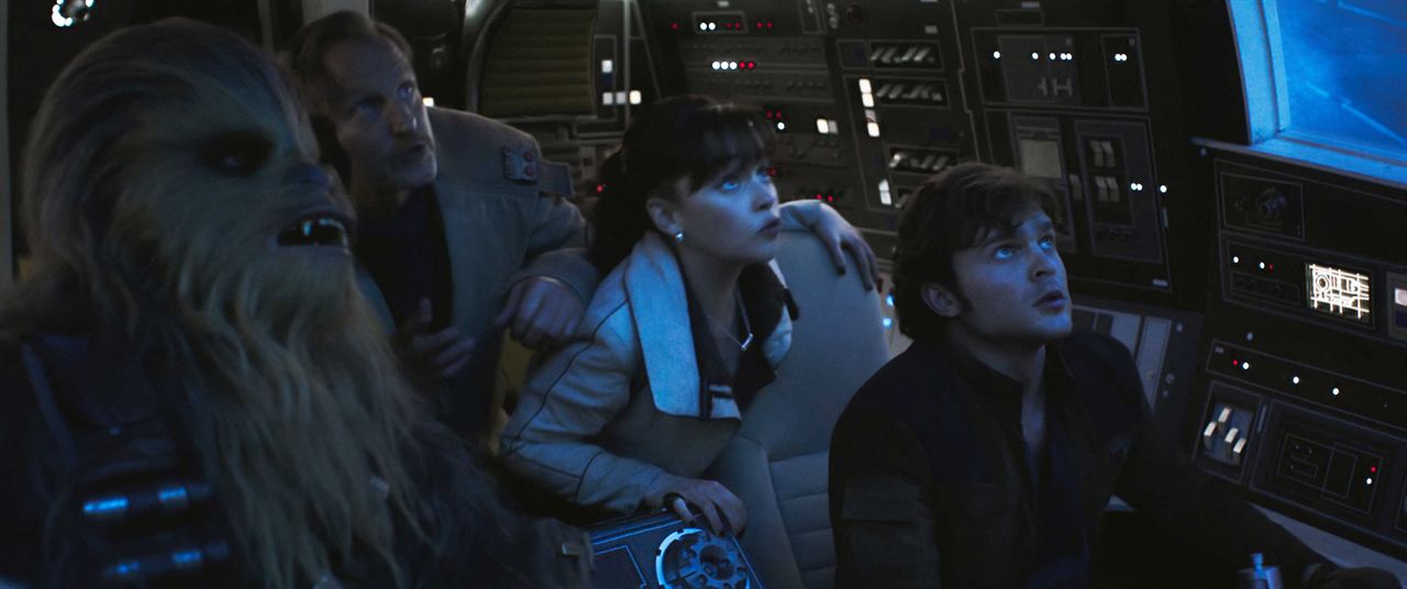 Han Solo: Bir Star Wars Hikayesi : Fotoğraf Alden Ehrenreich, Woody Harrelson, Emilia Clarke, Joonas Suotamo