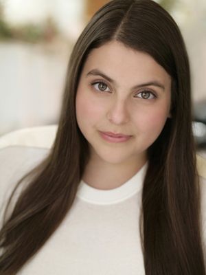 Afiş Beanie Feldstein