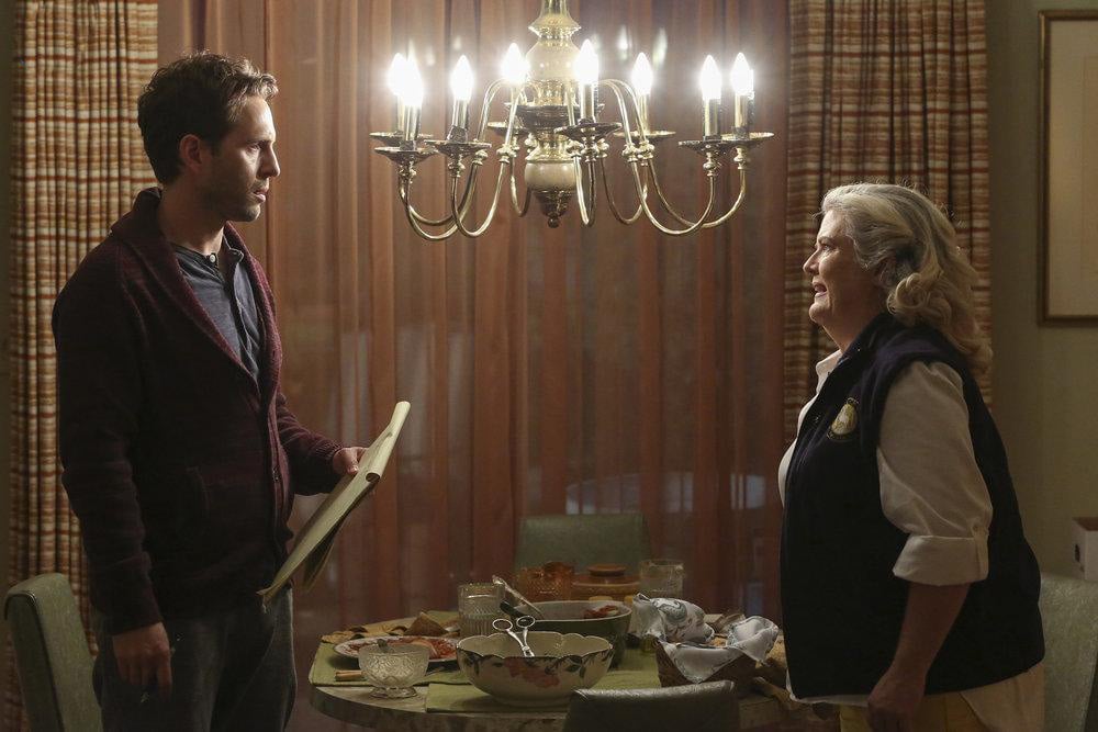 A.P. Bio : Fotoğraf Paula Pell, Glenn Howerton