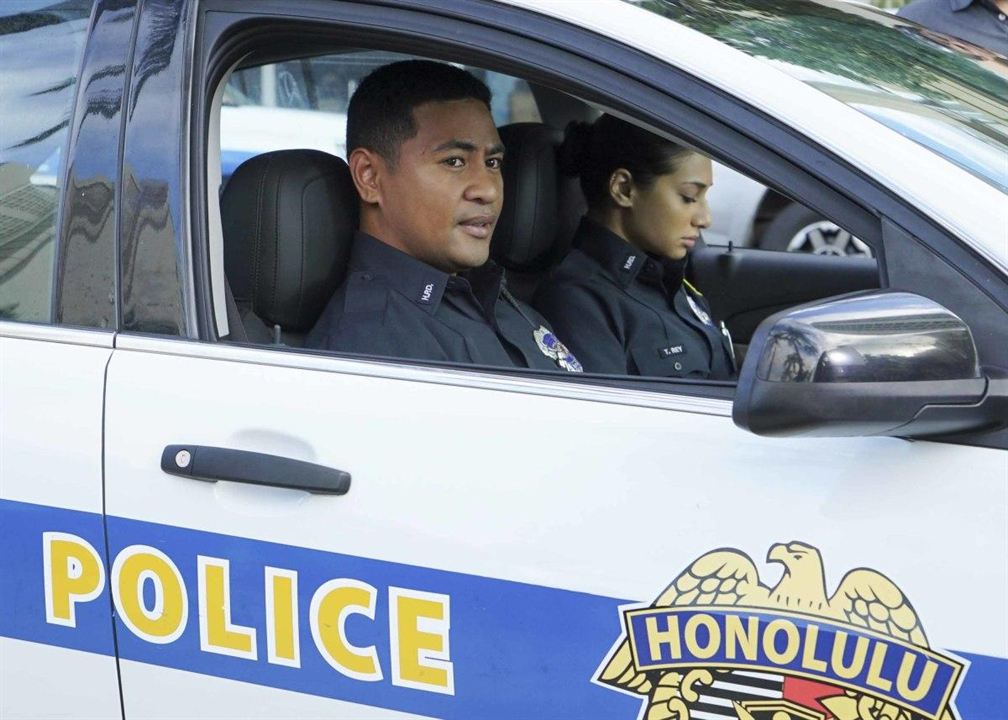 Hawaii Five-0 (2010) : Fotoğraf Meaghan Rath, Beulah Koale