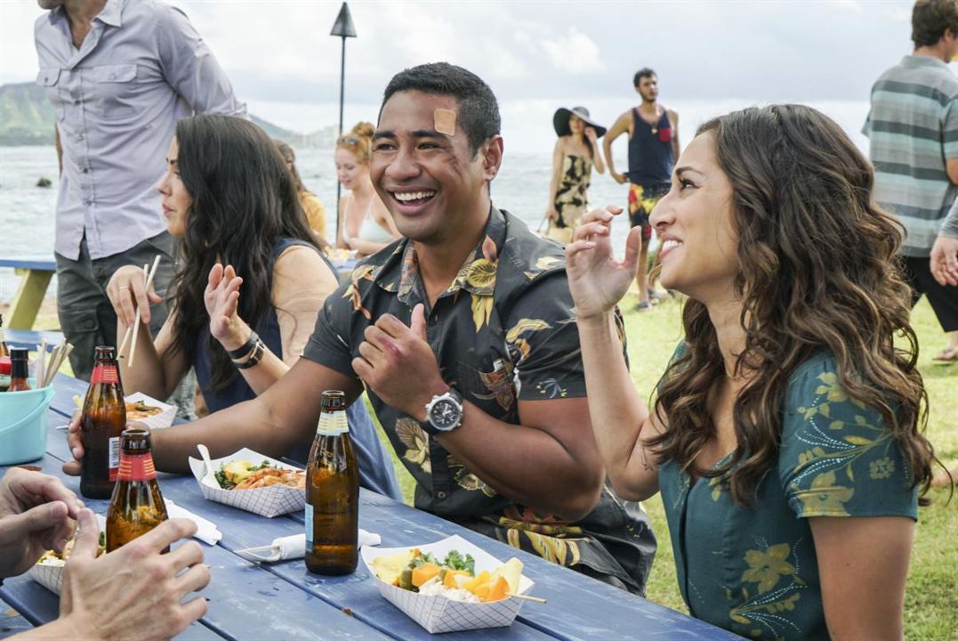 Hawaii Five-0 (2010) : Fotoğraf Meaghan Rath, Beulah Koale