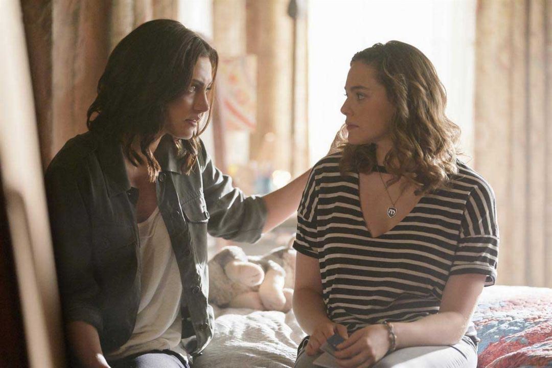 The Originals : Fotoğraf Phoebe Tonkin, Danielle Rose Russell