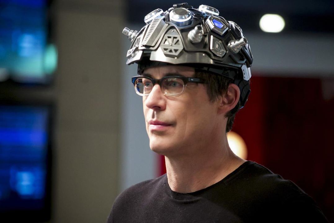 The Flash (2014) : Fotoğraf Tom Cavanagh